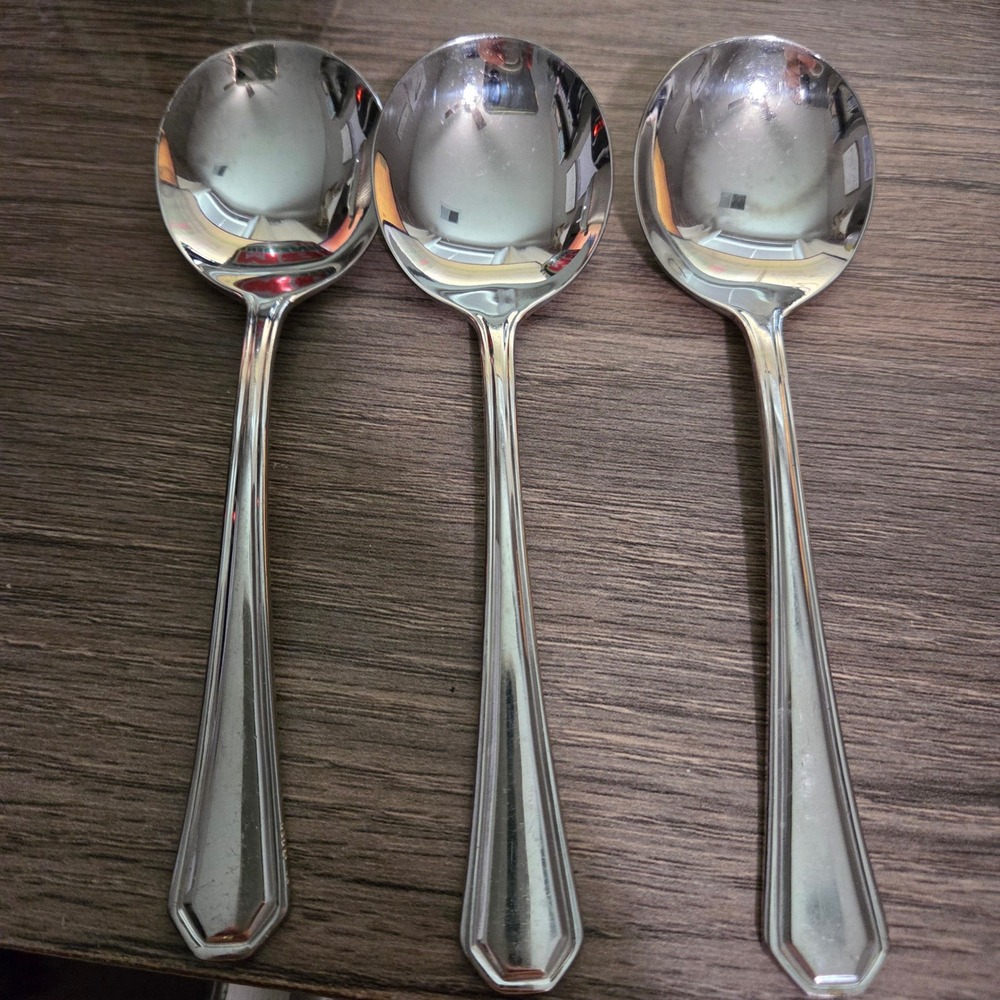 Wallace Casino 18/10 China Soup Spoons Set of 3 Silver‎ Tone Stainless Steel